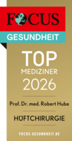 Prof. Dr. med. Robert Hube Focus Top Mediziner Siegel 2026 Hüftchirurgie Prof. Dr. med. Robert Hube, goldfarbenes Siegel mit schwarzer und weißer Schrift