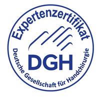Expertenzertifikat der Deutschen Gesellschaft für Handchirurgie DGH, kreisförmig, dunkelblaue Schrift, weißer Hintergrund